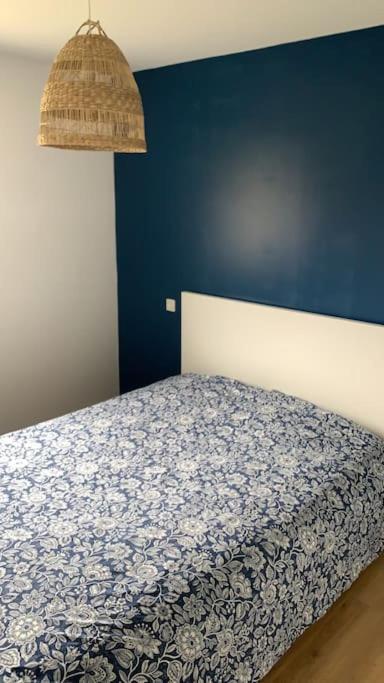 Appartement Lumineux De 60M2 Guer Exterior foto